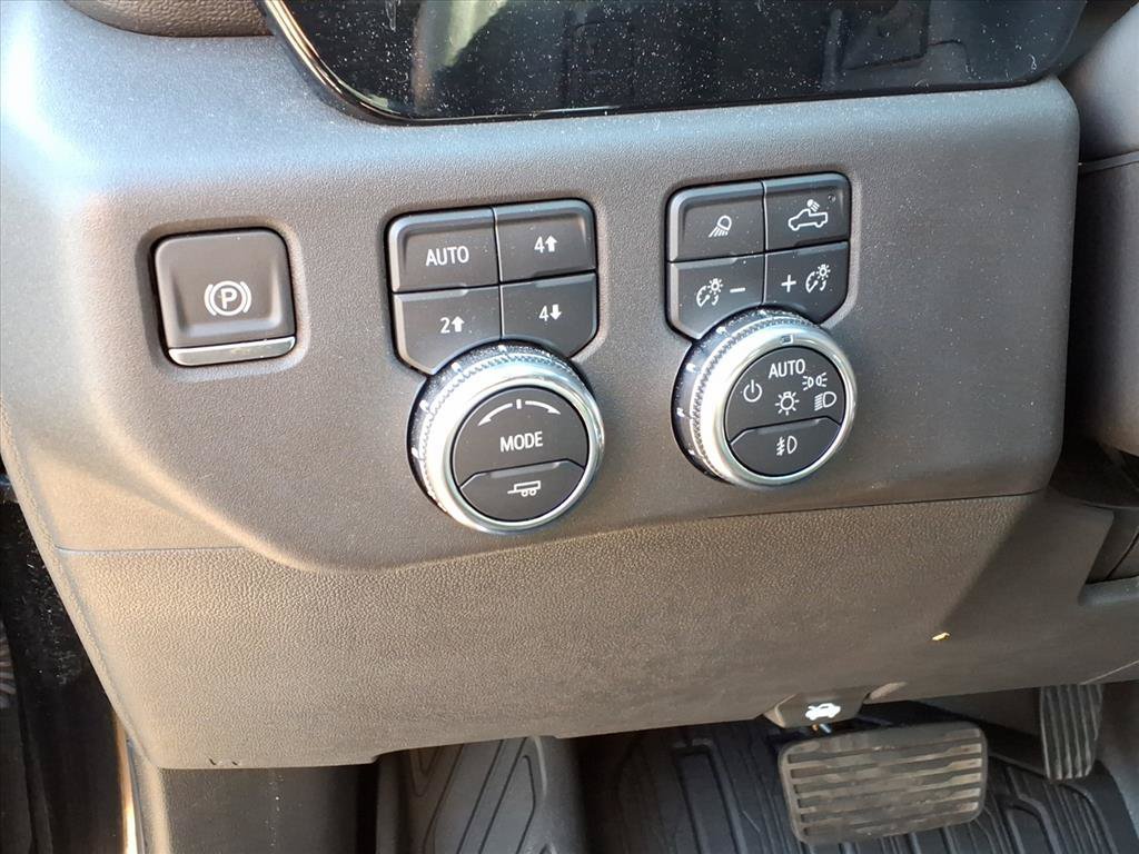 Used 2025 GMC Sierra 1500 Elevation w/ Elevation Premium Package AWD/4WD image 22