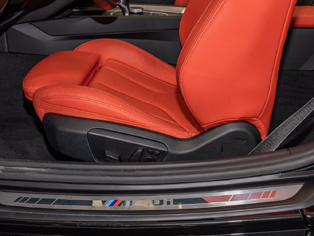 Used 2025 BMW Z4 M40i RWD image 17