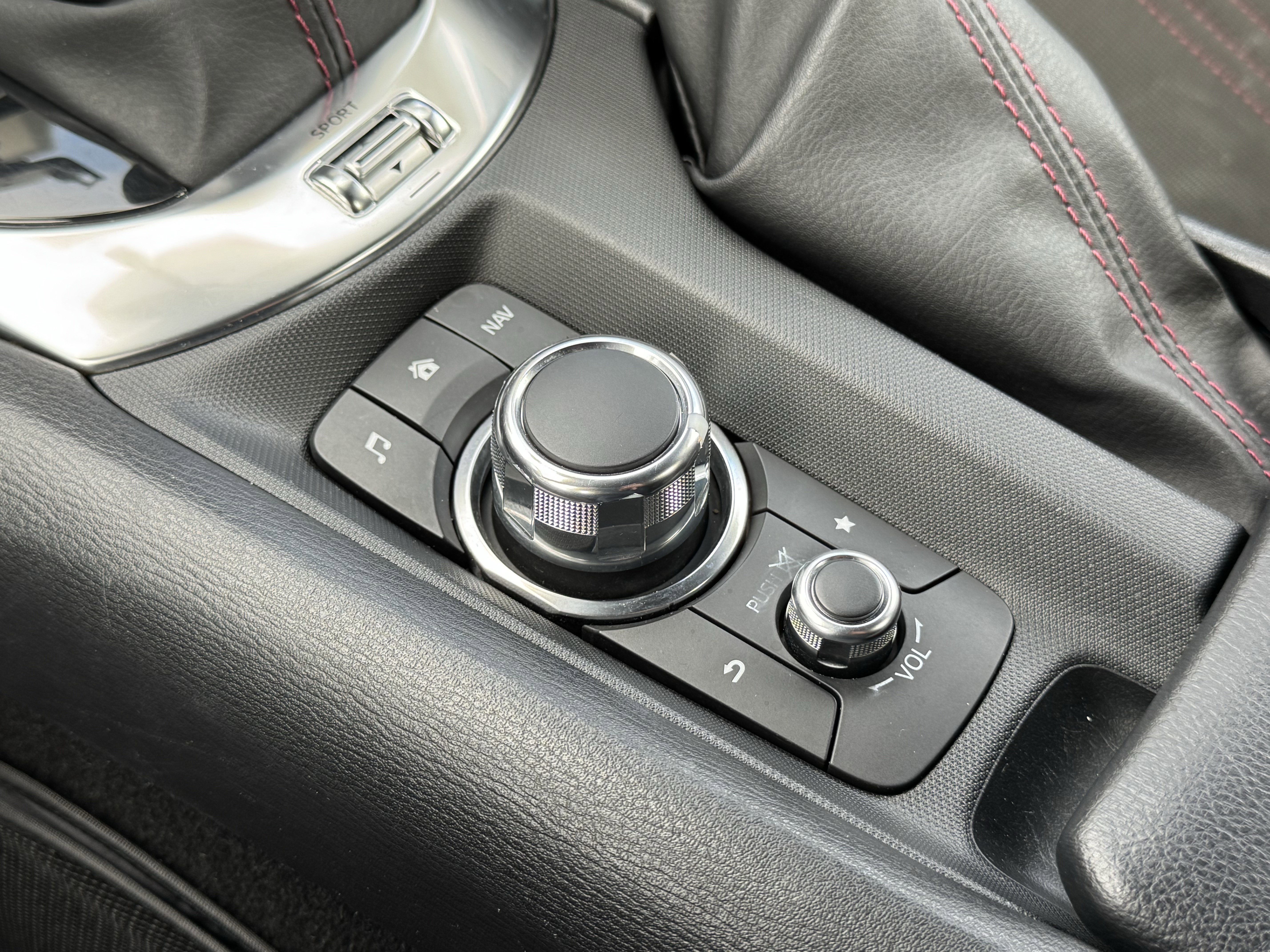 Used 2017 MAZDA MX-5 Miata RF Club image 30