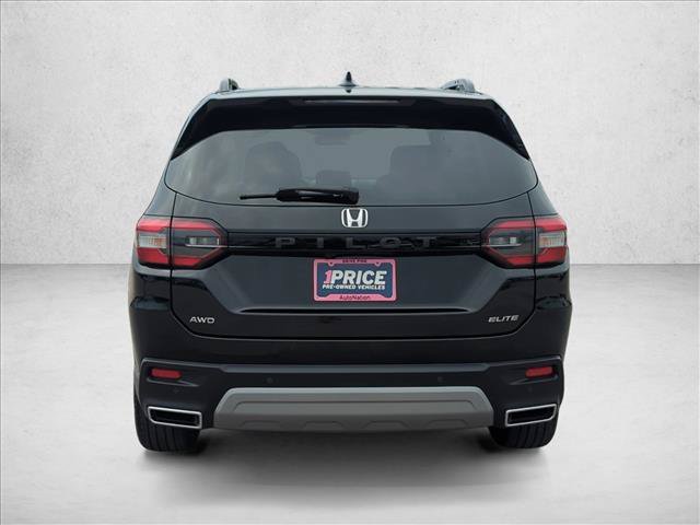 Used 2025 Honda Pilot Elite image 8