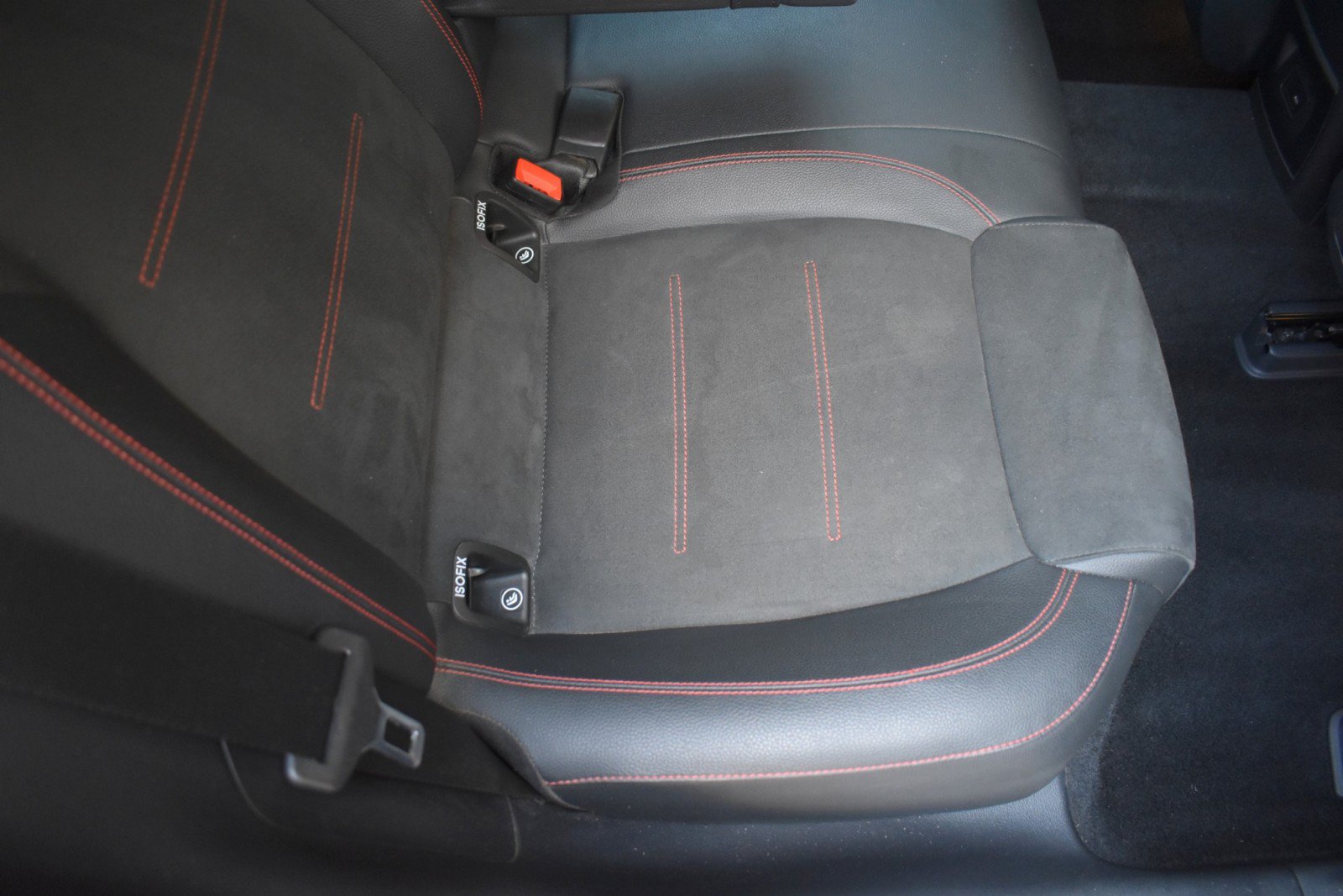 Used 2021 Mercedes-Benz A 35 AMG 4MATIC image 41