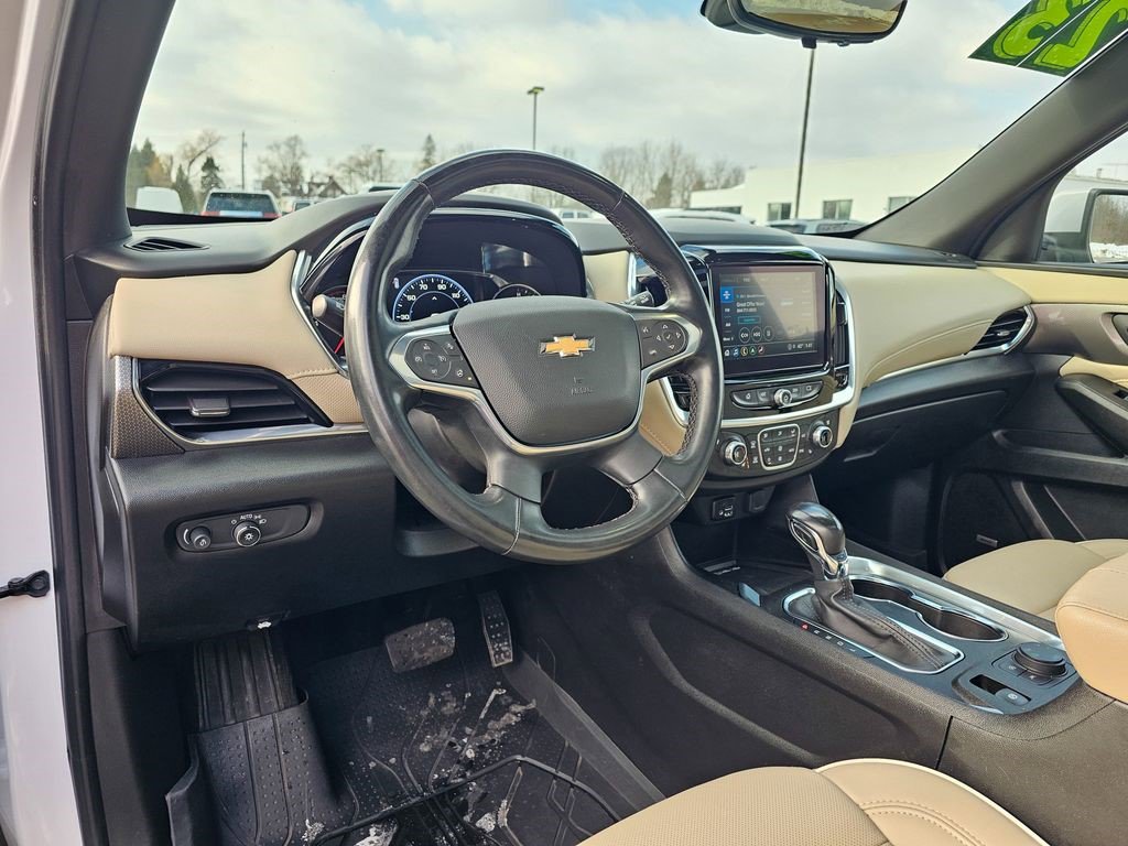 Certified 2023 Chevrolet Traverse Premier AWD/4WD image 18