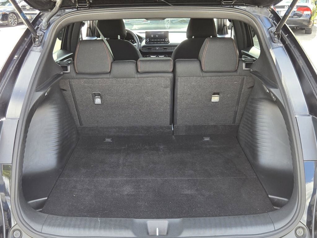 Certified 2023 Honda HR-V Sport image 16
