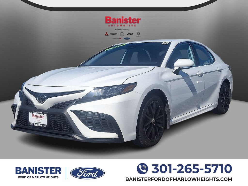 Used 2024 Toyota Camry SE