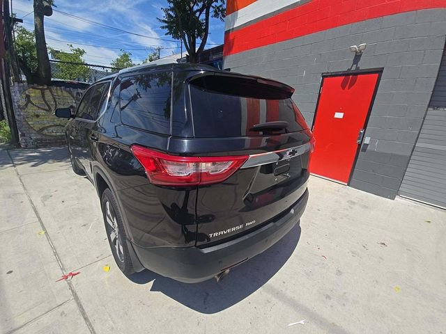 Used 2018 Chevrolet Traverse LT w/ LPO, Floor Liner Package AWD/4WD image 4