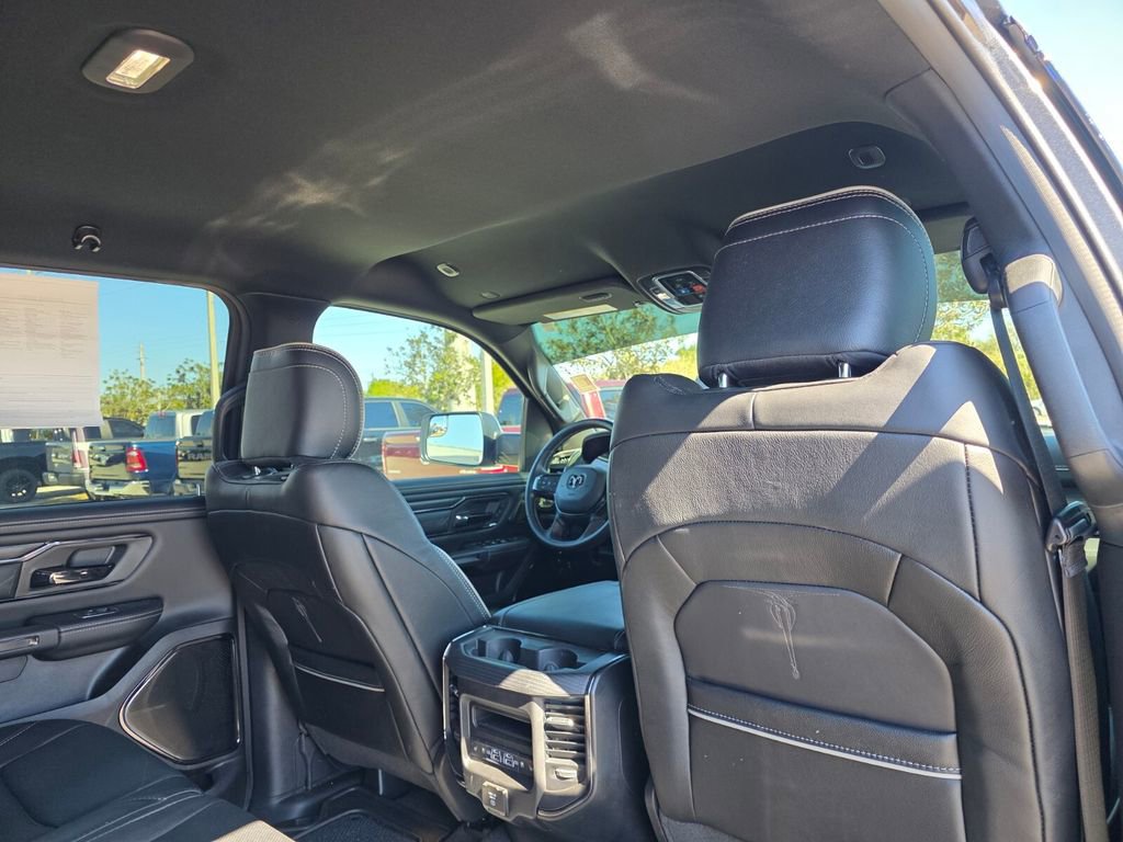 Used 2024 RAM 1500 Limited image 12