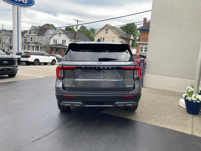 New 2026 Ford Explorer Active w/ Active Comfort Package AWD/4WD image 7