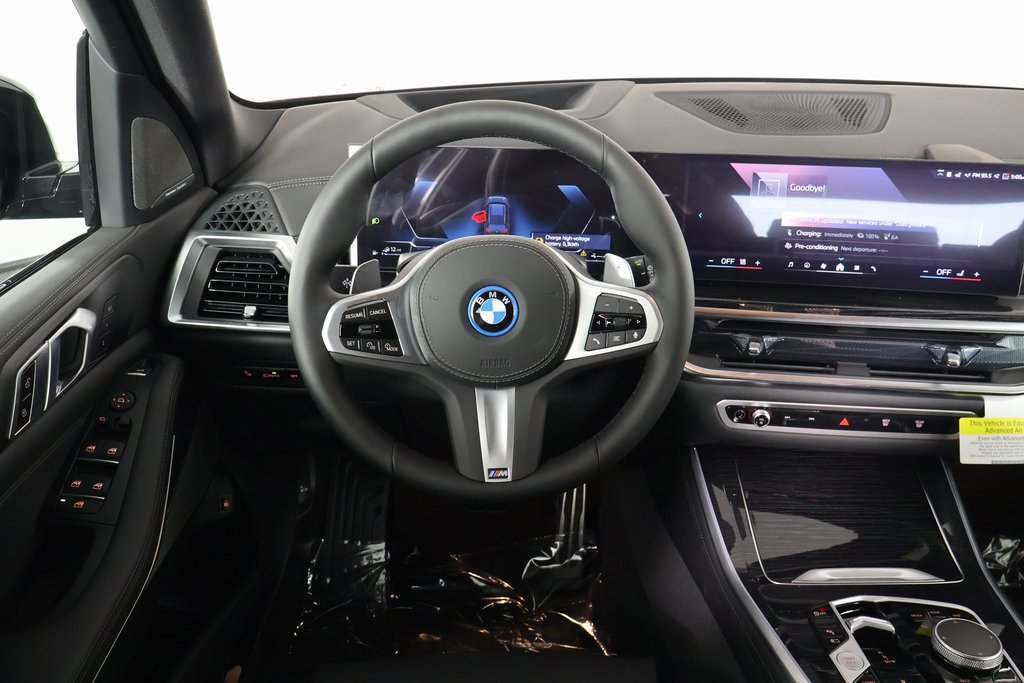 New 2026 BMW X5 xDrive50e w/ M Sport Package AWD/4WD image 3