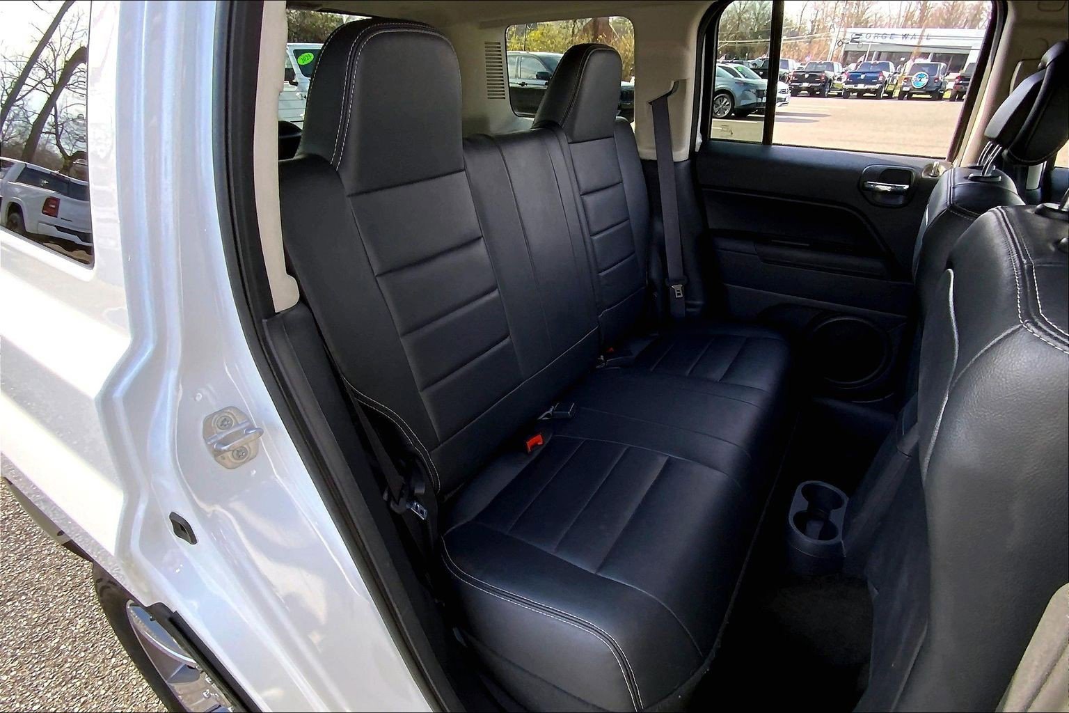 Used 2017 Jeep Patriot High Altitude image 18