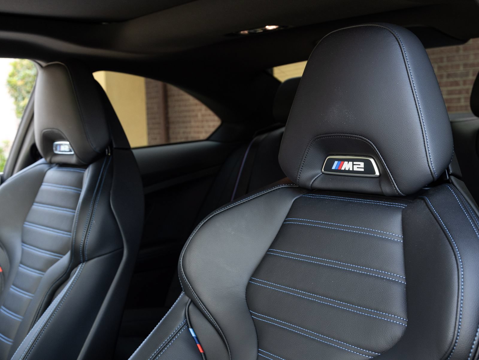 Used 2026 BMW M2 w/ Lighting Package RWD image 22