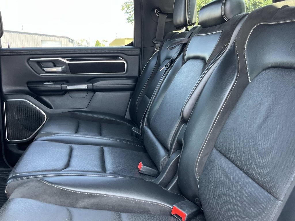 Used 2019 RAM 1500 Laramie w/ Sport Appearance Package AWD/4WD image 23