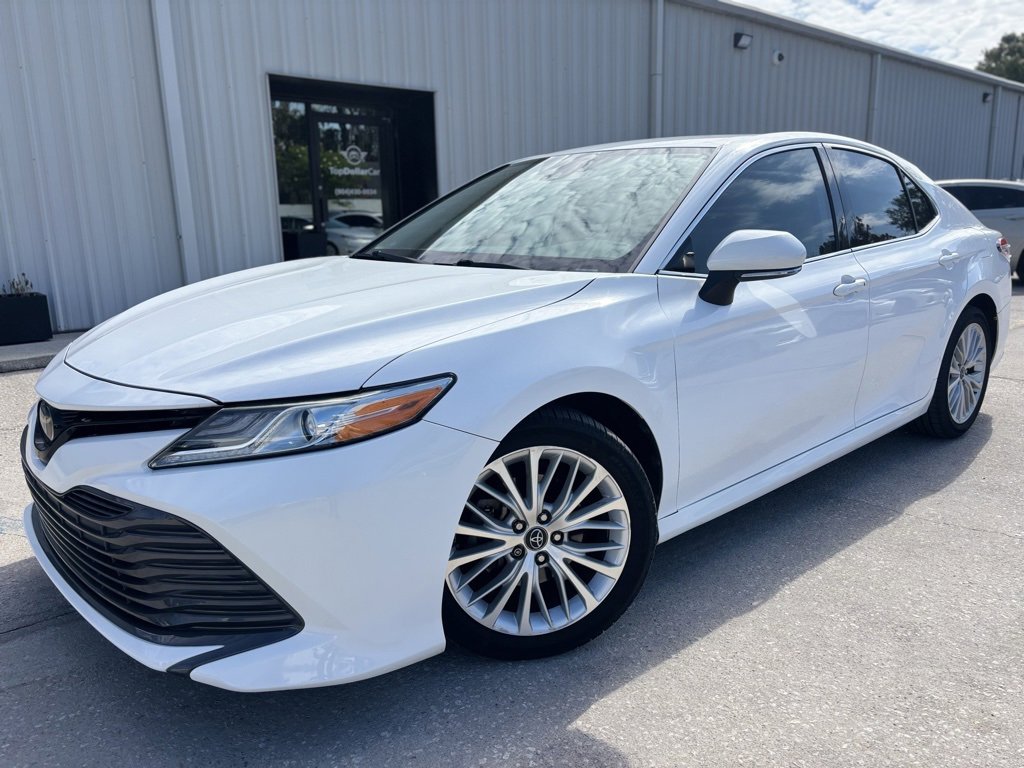 Used 2019 Toyota Camry XLE