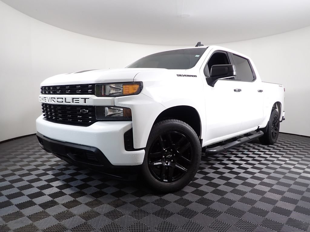 Used 2021 Chevrolet Silverado 1500 Custom w/ Rally Edition AWD/4WD image 2