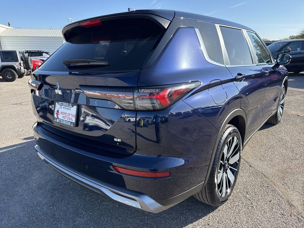 New 2026 Mitsubishi Outlander SE FWD image 7