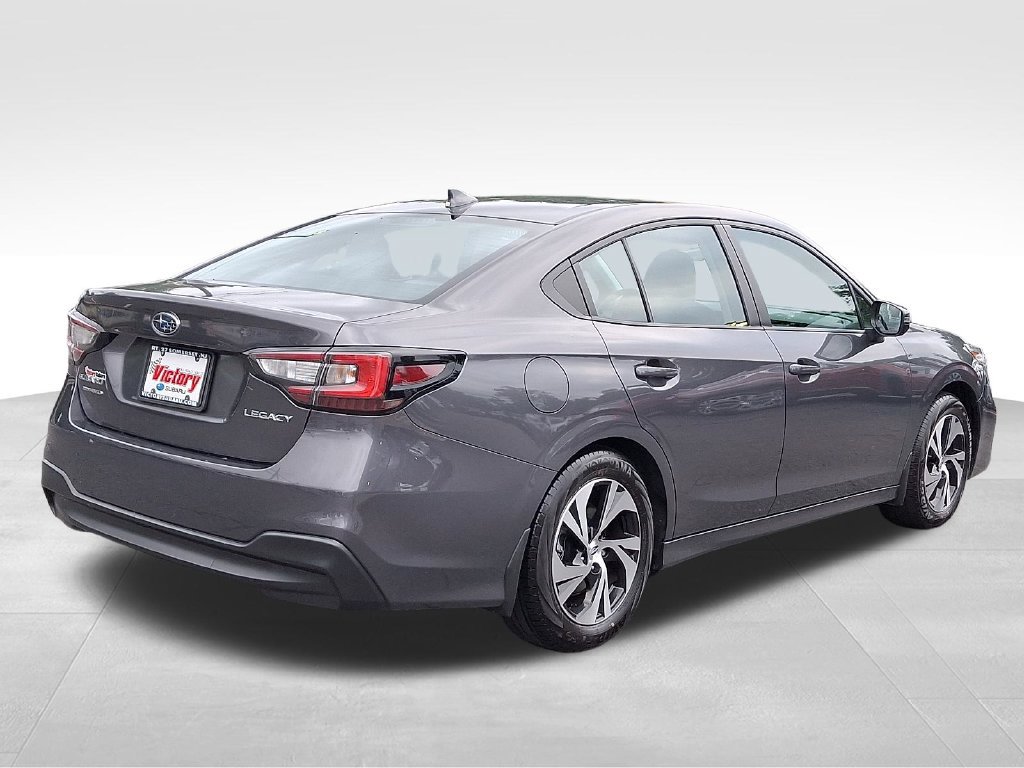 Used 2025 Subaru Legacy Premium AWD/4WD image 6