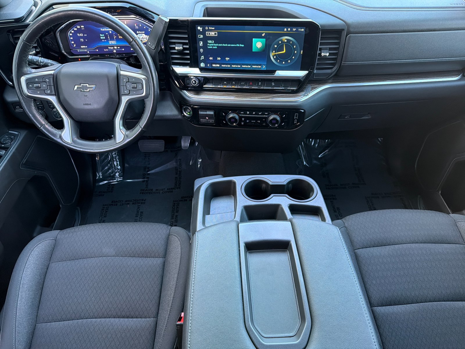 Used 2023 Chevrolet Silverado 1500 RST AWD/4WD image 15