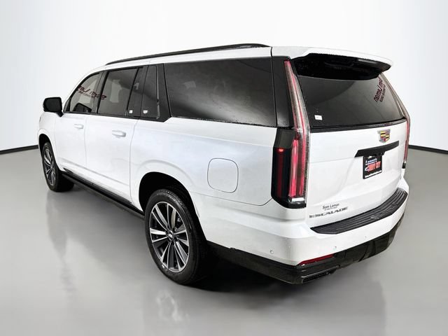 Used 2026 Cadillac Escalade ESV Platinum Sport w/ LPO, Floor Liner Package AWD/4WD image 5