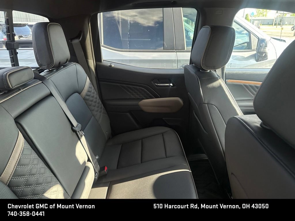 New 2026 GMC Canyon Denali w/ LPO, Denali Black Edition AWD/4WD image 23