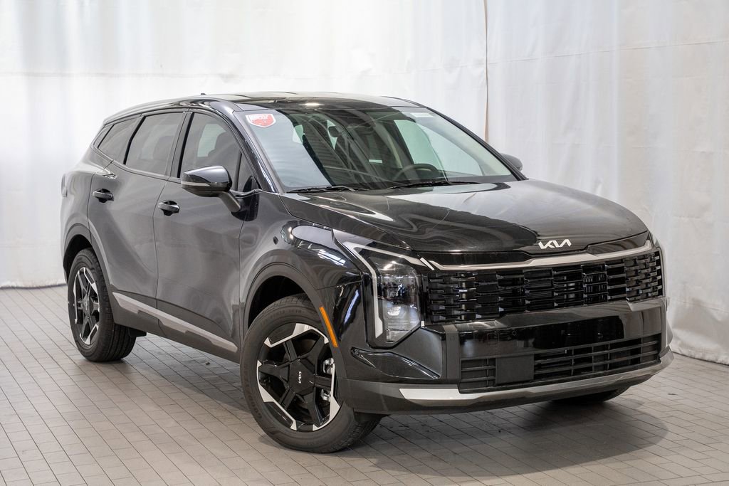 New 2026 Kia Sportage S image 1