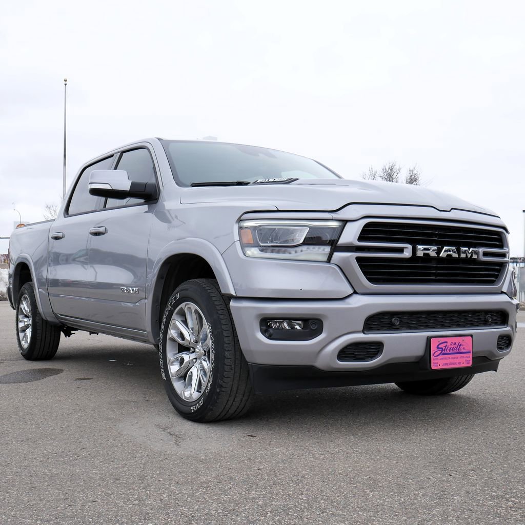 Used 2022 RAM 1500 Laramie w/ Sport Appearance Package image 13