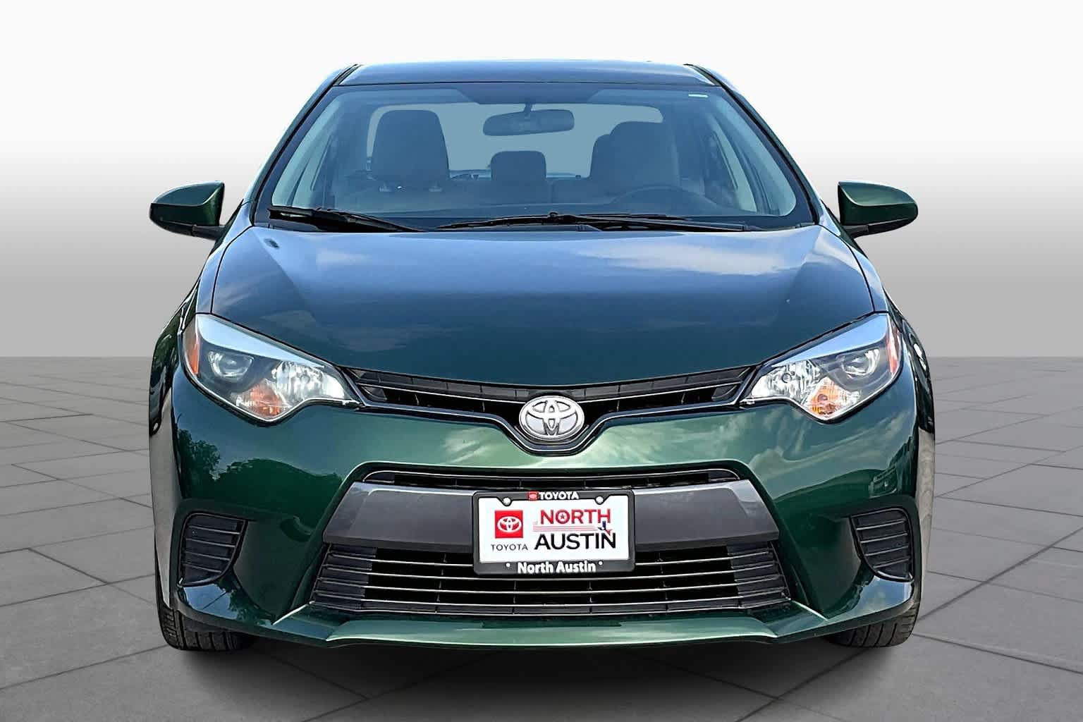 Used 2015 Toyota Corolla LE FWD image 4