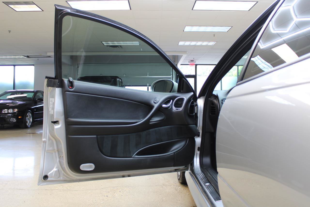 Used 2005 Pontiac GTO RWD image 35