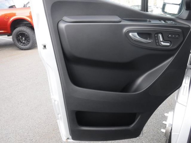Used 2023 Mercedes-Benz Sprinter 3500 w/ Parking Package image 31