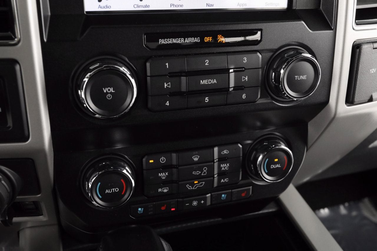 Used 2019 Ford F150 Lariat image 17