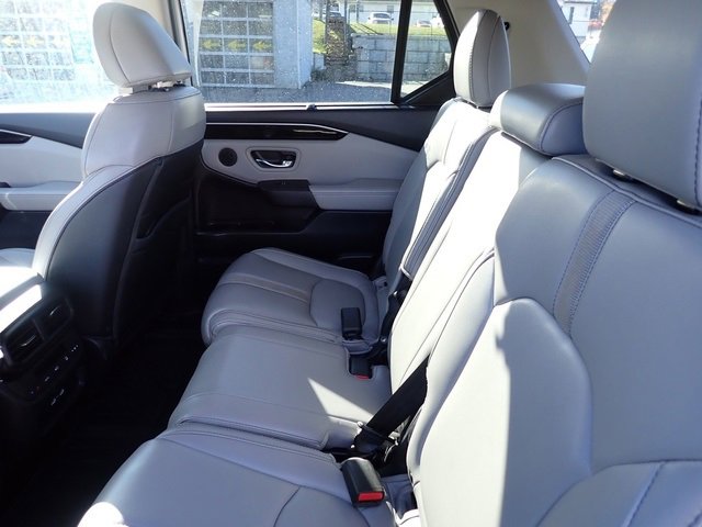 Used 2023 Honda Pilot EX-L image 14