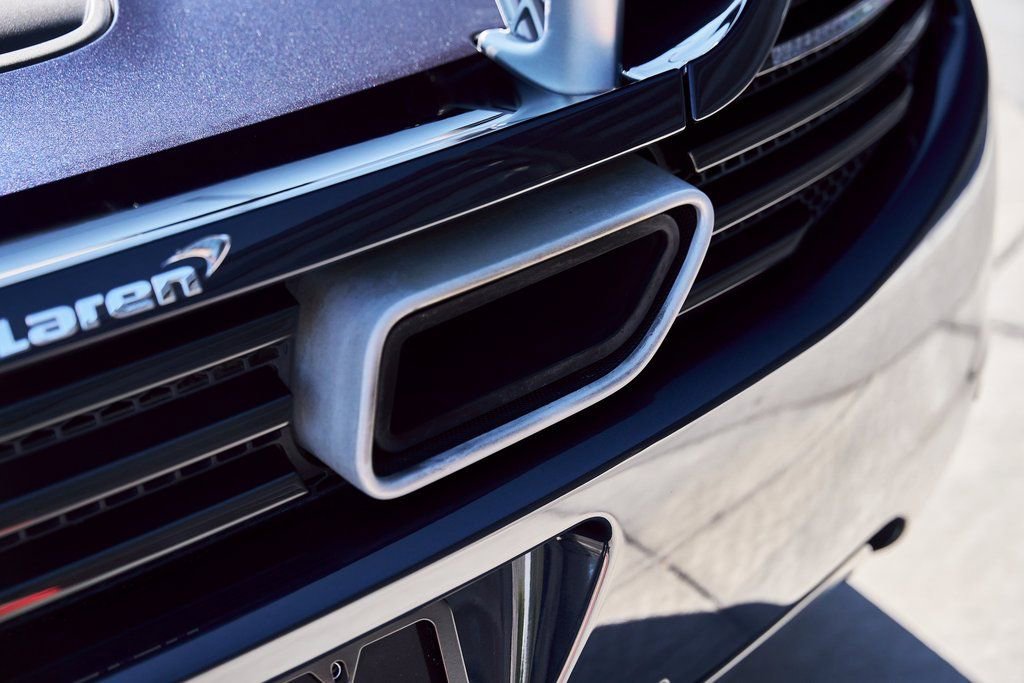 Used 2012 McLaren MP4-12C Coupe image 16