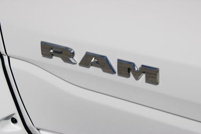 Used 2023 RAM 1500 Laramie AWD/4WD image 19