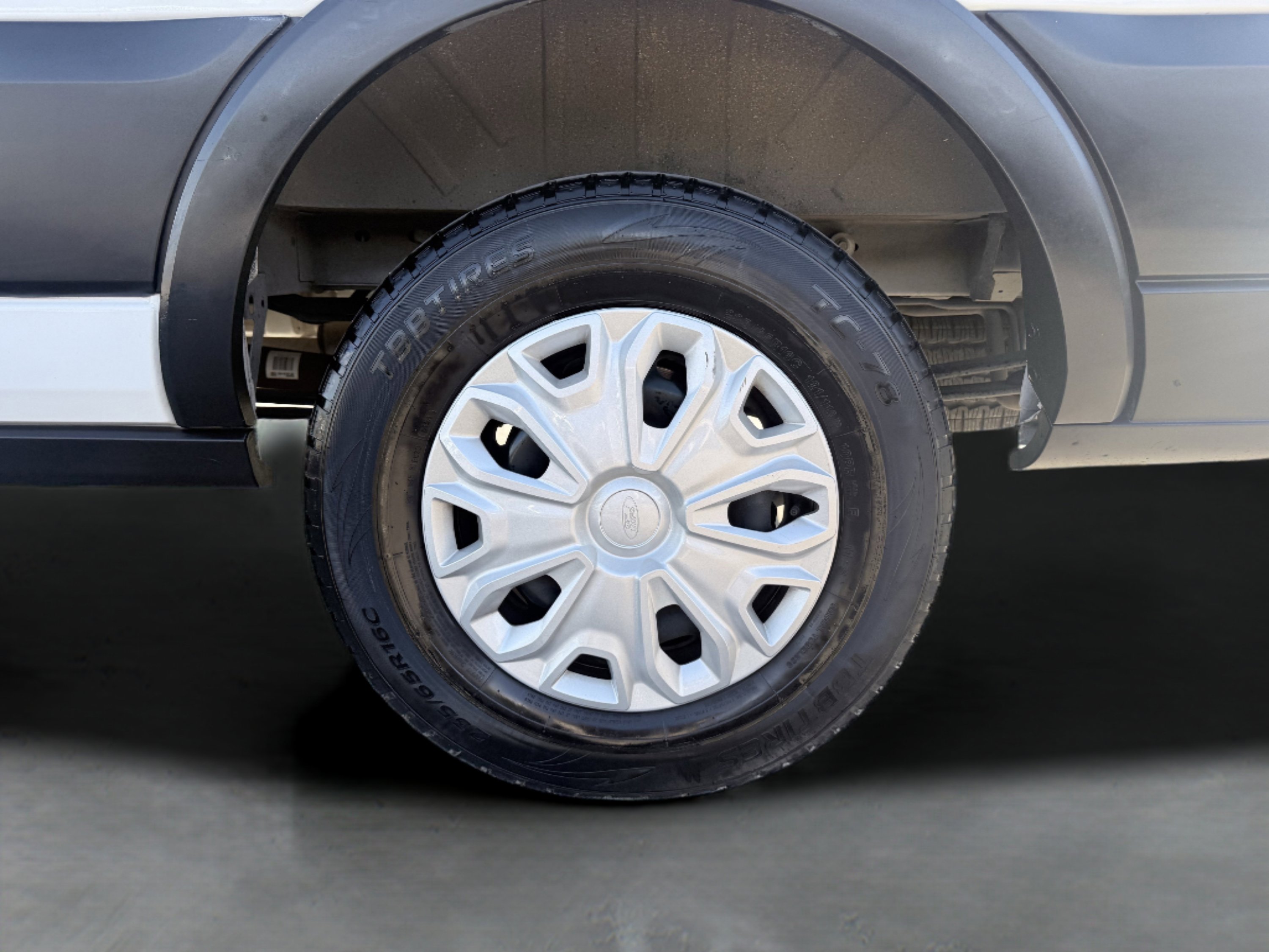 Used 2023 Ford Transit 350 XLT image 67