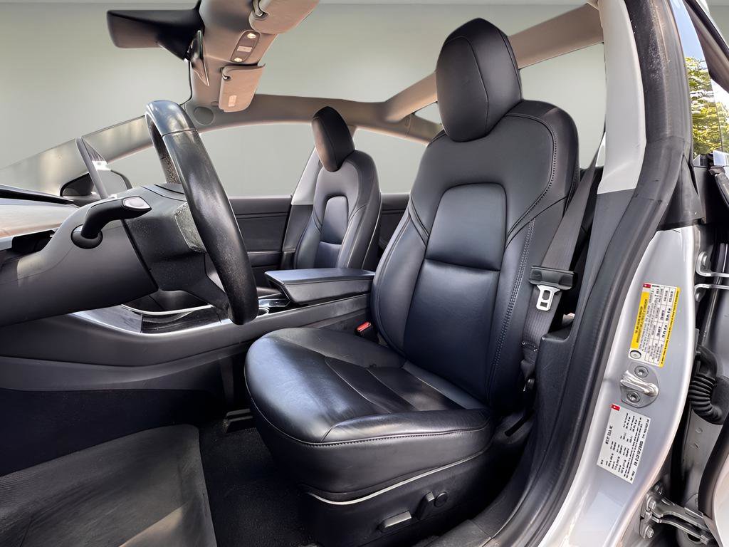 Used 2018 Tesla Model 3 Long Range image 7