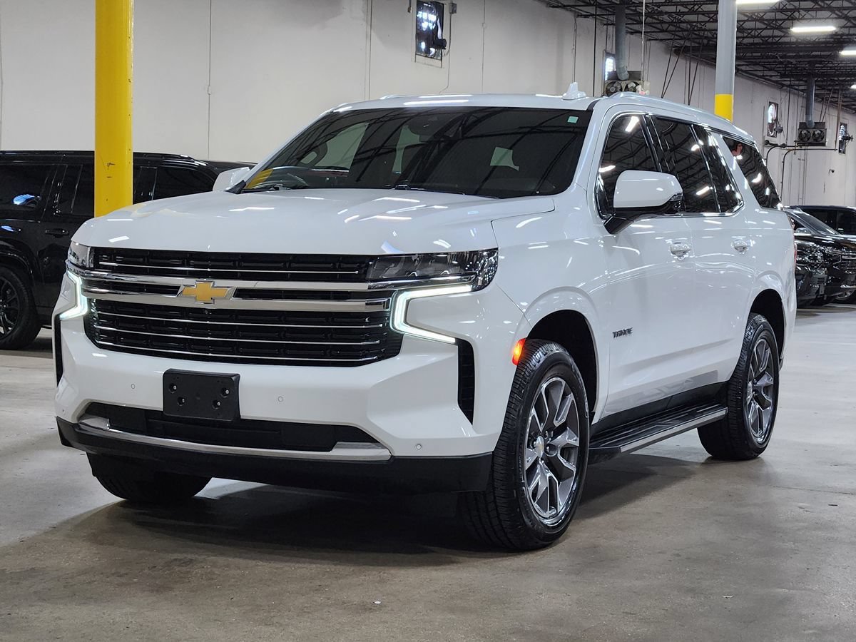 Used 2023 Chevrolet Tahoe LT w/ Luxury Package AWD/4WD image 4