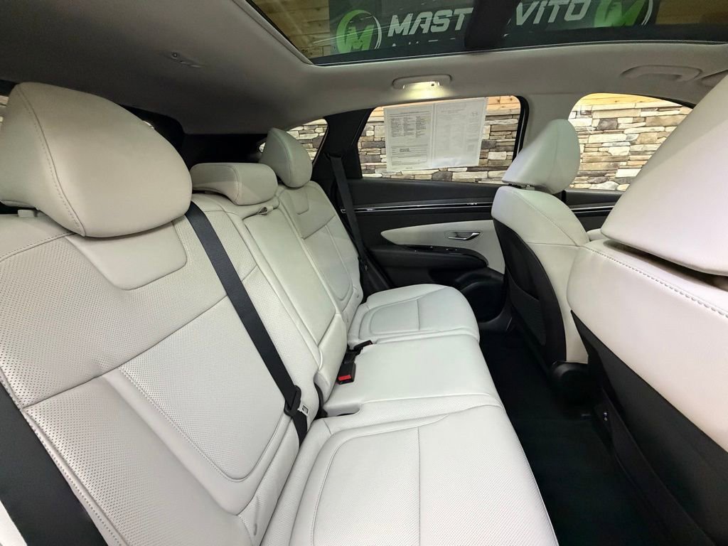 Used 2024 Hyundai Tucson Limited image 33
