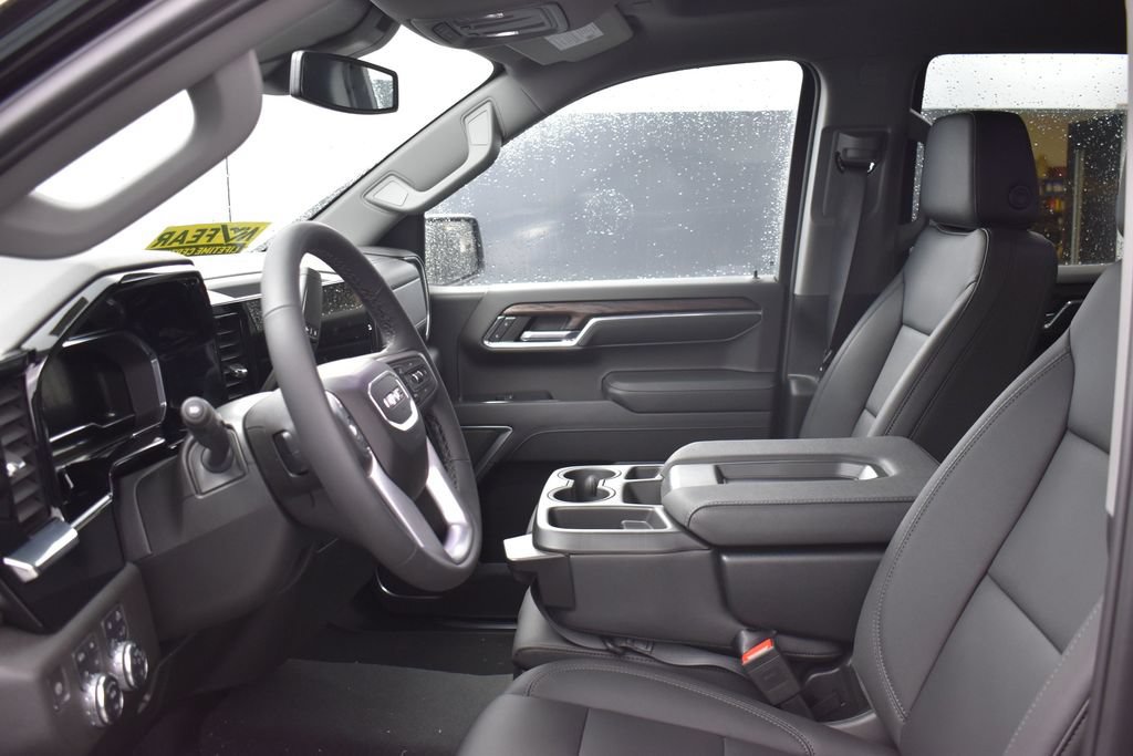 Used 2024 GMC Sierra 1500 SLT w/ X31 Off-Road Package AWD/4WD image 28