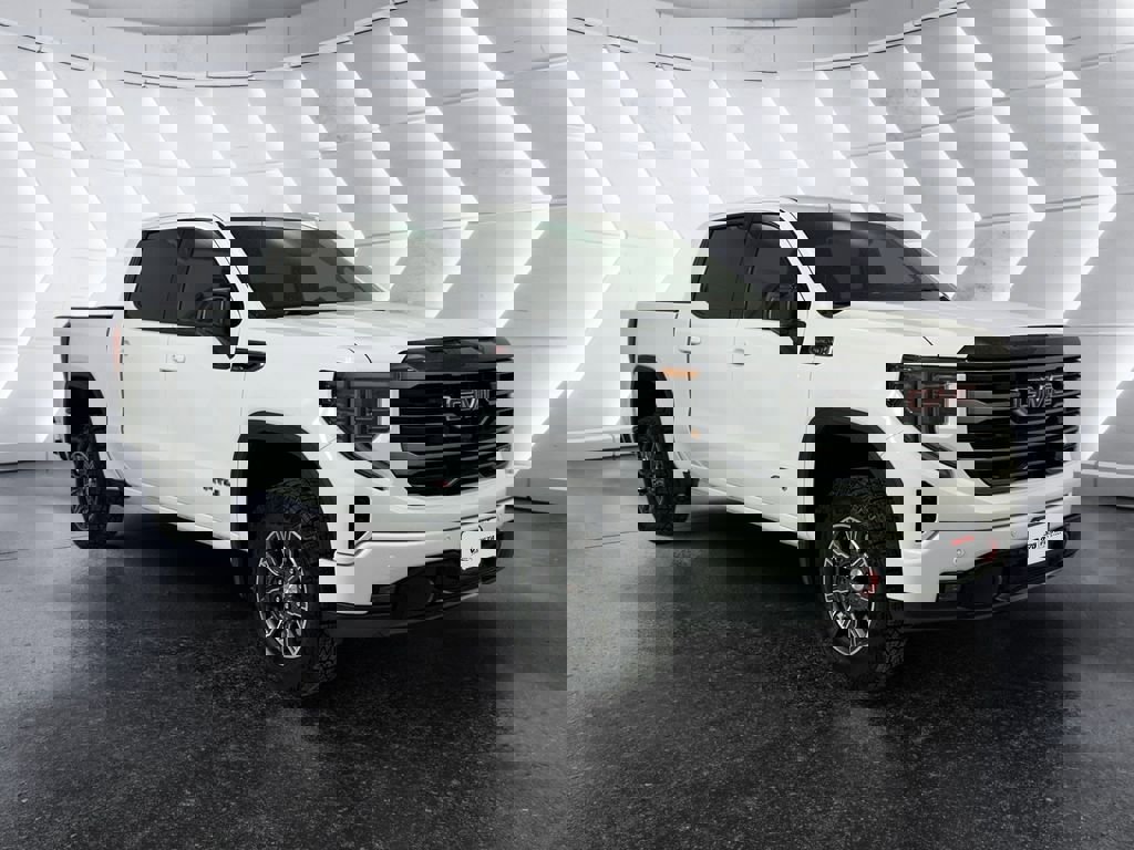 Used 2025 GMC Sierra 1500 AT4 AWD/4WD image 1