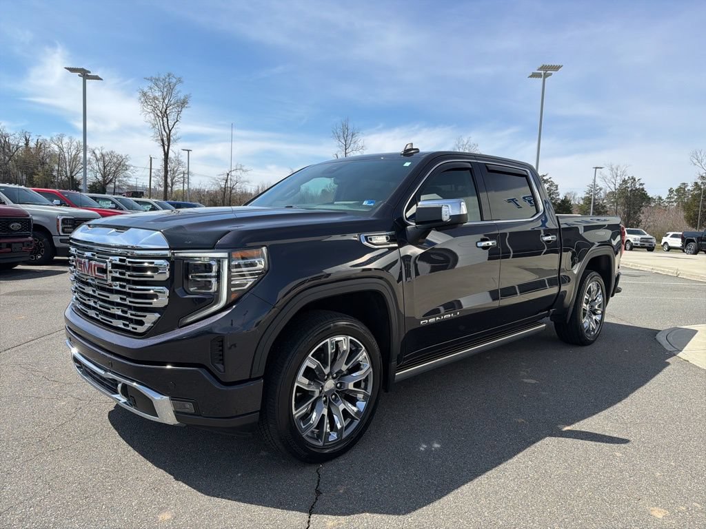 Used 2023 GMC Sierra 1500 Denali w/ Denali Reserve Package AWD/4WD image 9