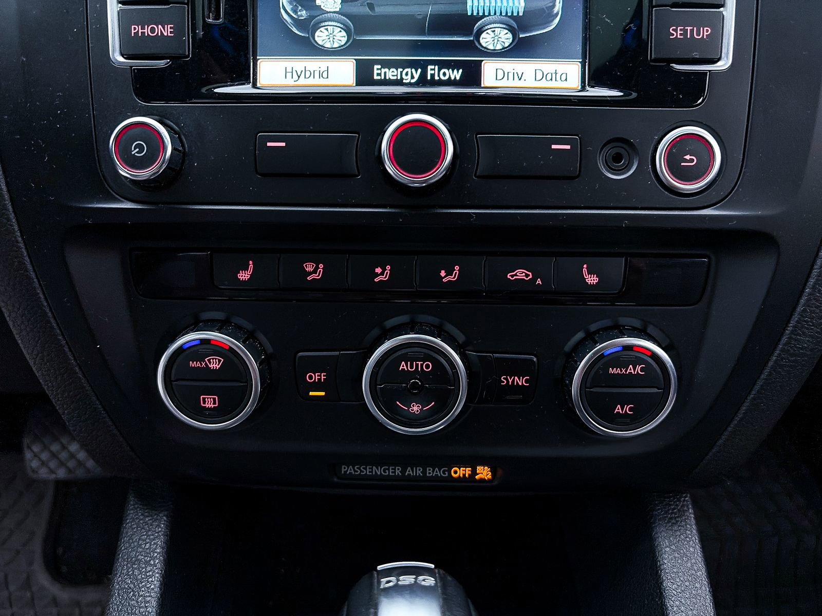 Used 2013 Volkswagen Jetta SEL image 19