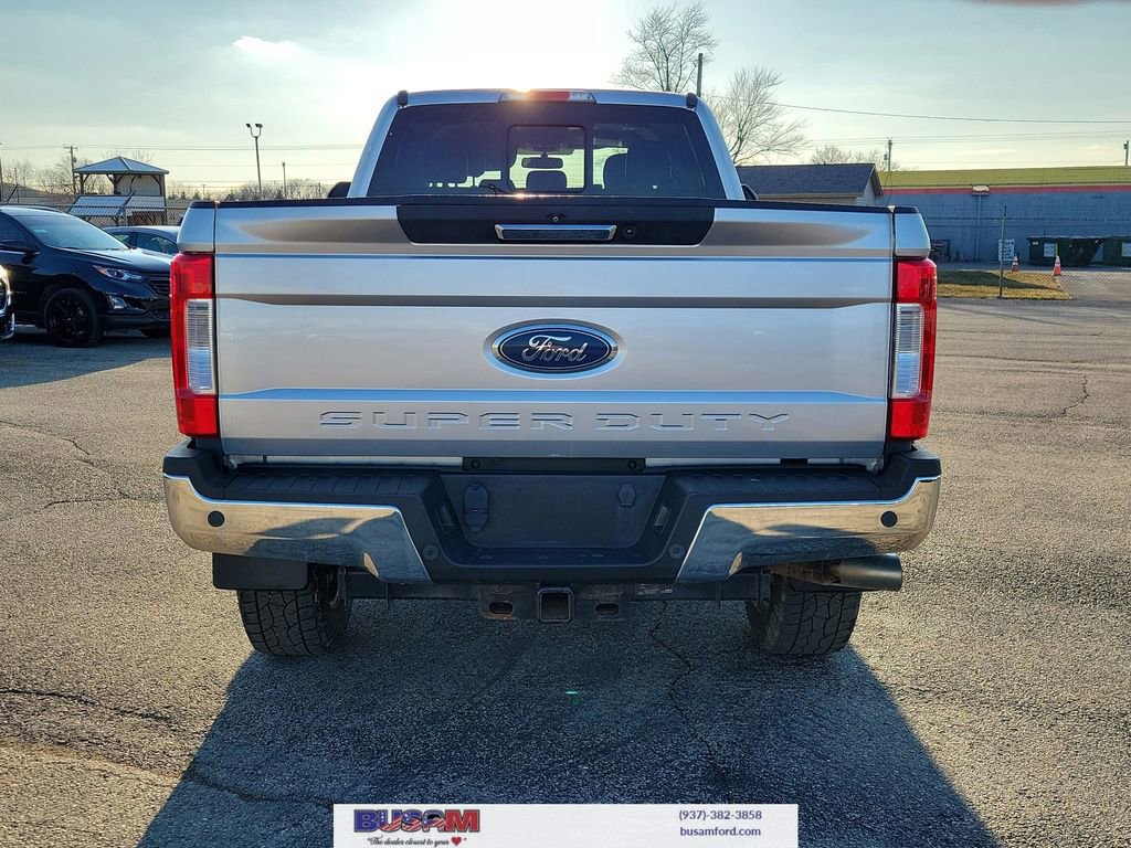 Used 2017 Ford F250 Lariat w/ Chrome Package image 30