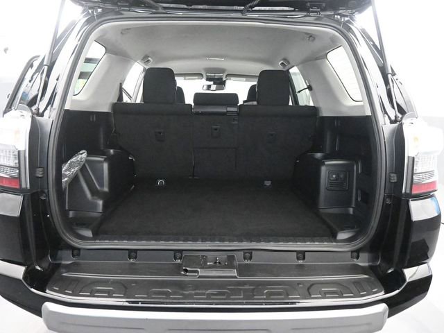 Used 2024 Toyota 4Runner TRD Off-Road image 8