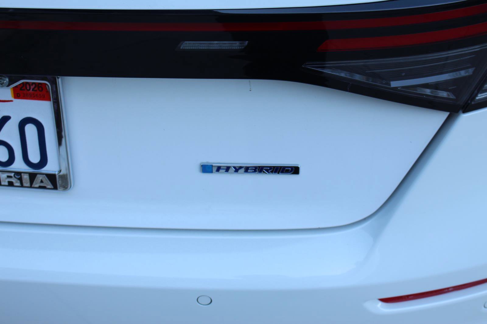 Used 2024 Honda Accord EX-L image 10