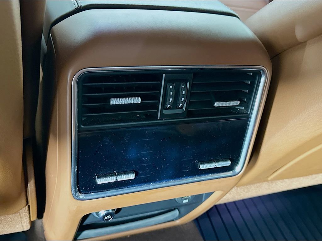 Used 2019 Porsche Cayenne image 33