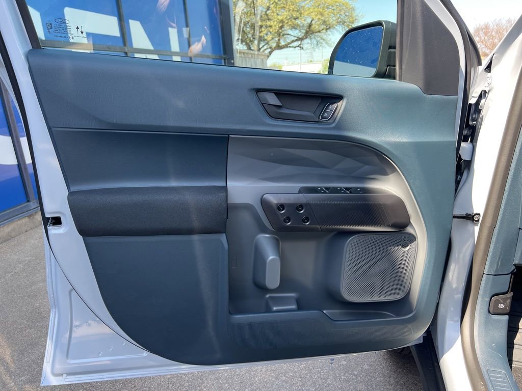 New 2026 Ford Maverick XL image 11