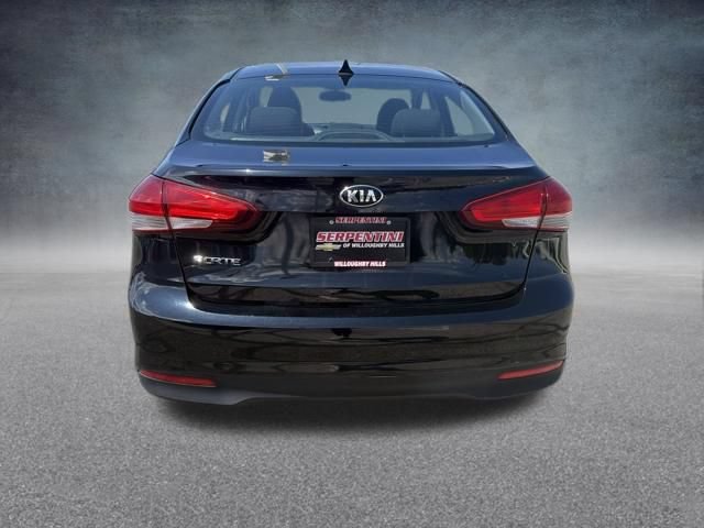 Used 2017 Kia Forte LX FWD image 9