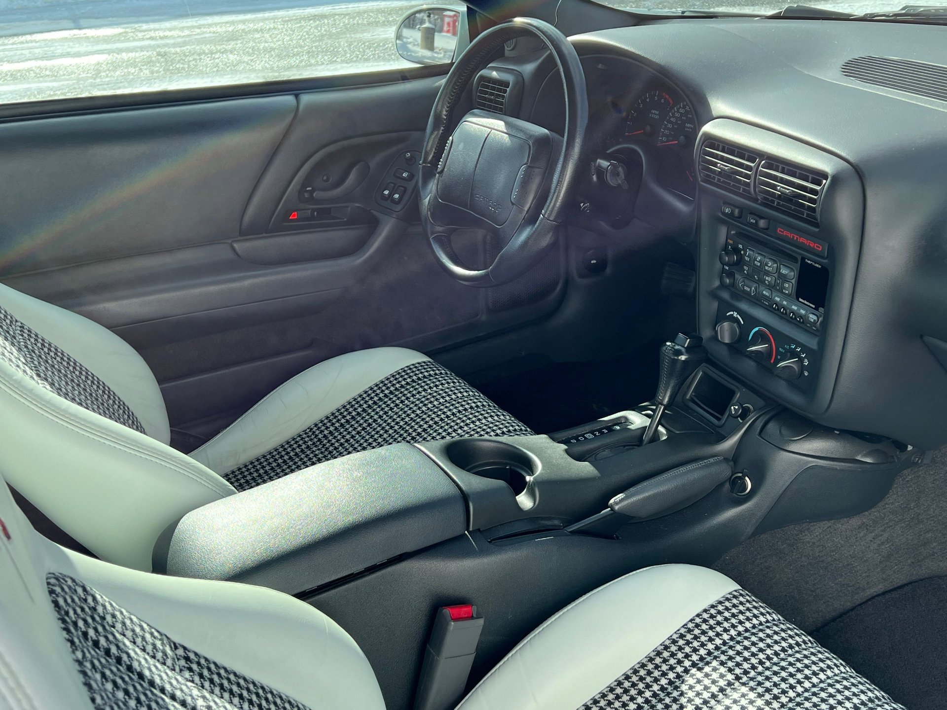 Used 1997 Chevrolet Camaro Z28 w/ Preferred Equipment Group 2 image 16