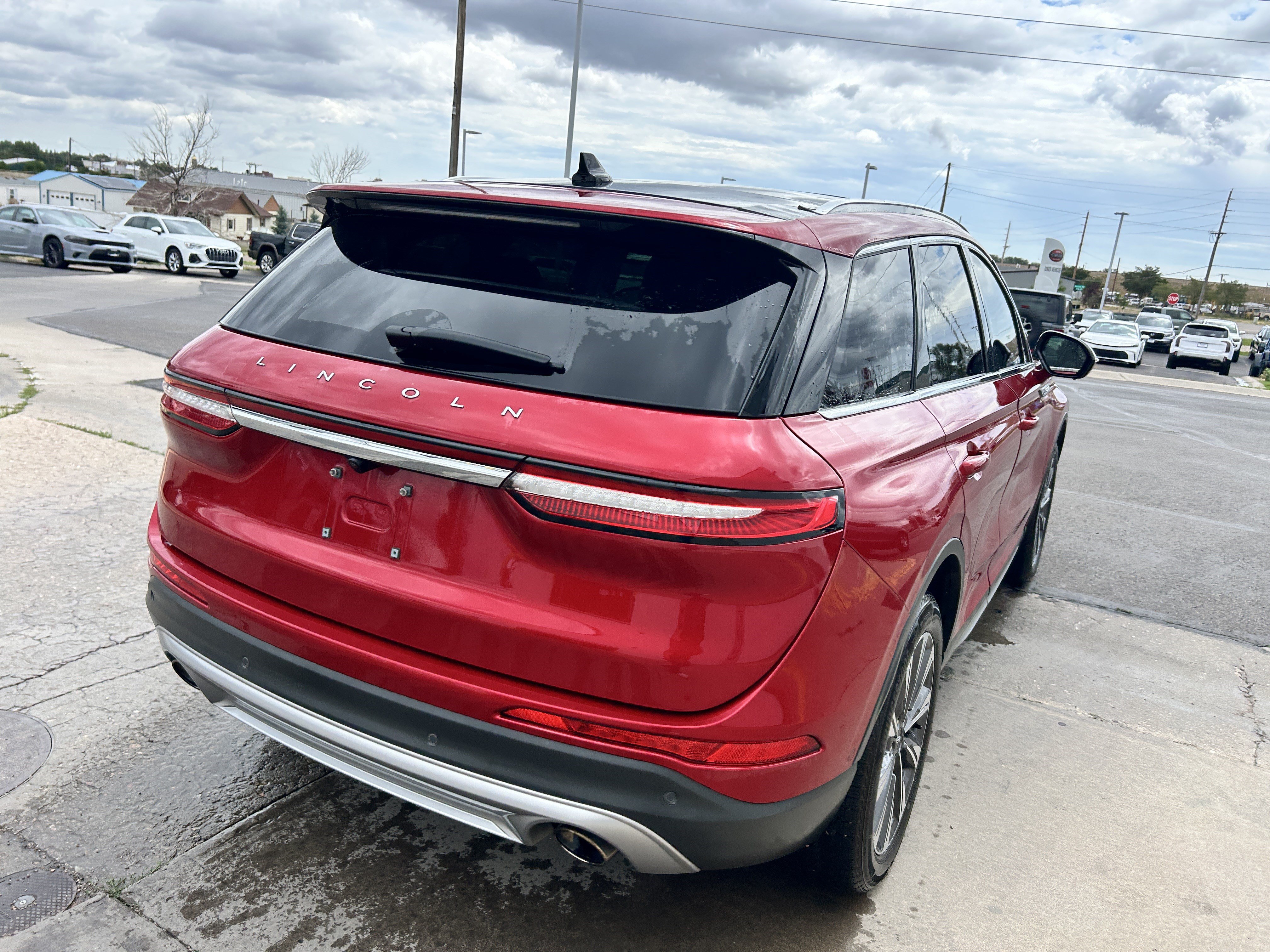 Used 2022 Lincoln Aviator Reserve w/ Equipment Group 201A RWD image 5