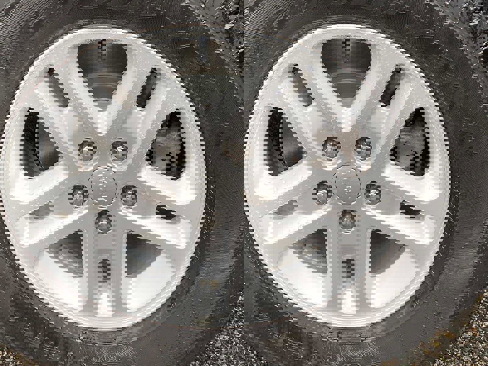 Certified 2023 Jeep Grand Cherokee Laredo image 24