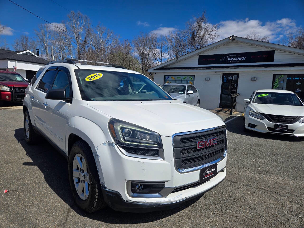 Used 2015 GMC Acadia SLE AWD/4WD image 4