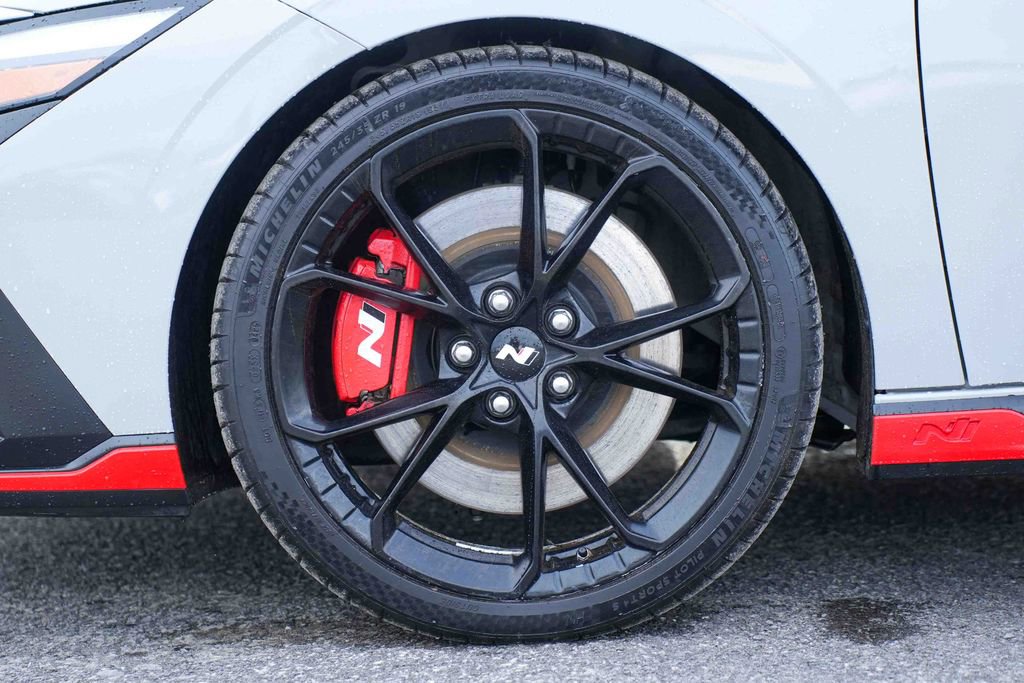 Used 2025 Hyundai Elantra N image 8